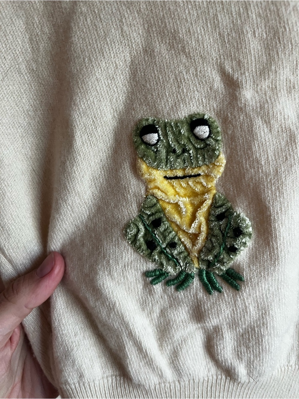 Quirky Cute Cream Embroidered Frog Cardigan Sweater - Picture 3 of 4